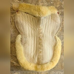Toklat Sheepskin Half- Pad